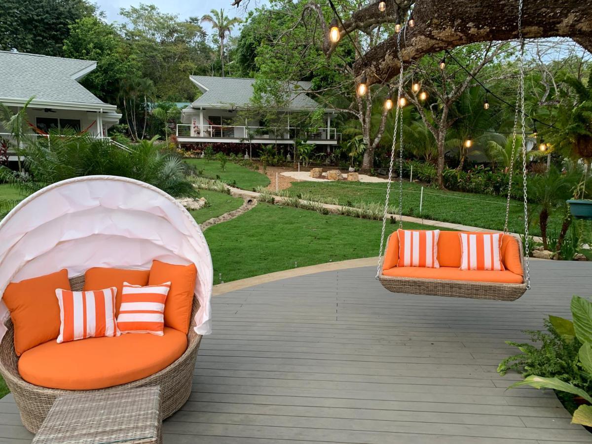 Aves Hotel Montezuma Bagian luar foto